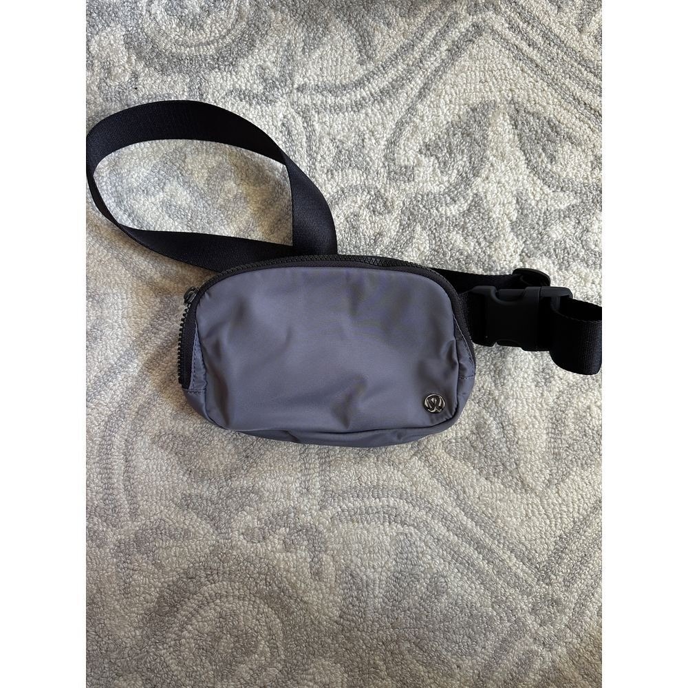 Lululemon Everywhere Belt Bag 1L Grey Purple Waist Pack Fanny Pack